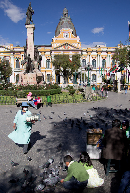 terug in La Paz, op het gezellige Plaza Murillo