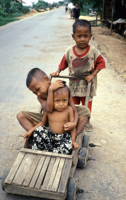 26  houten kinderwagen