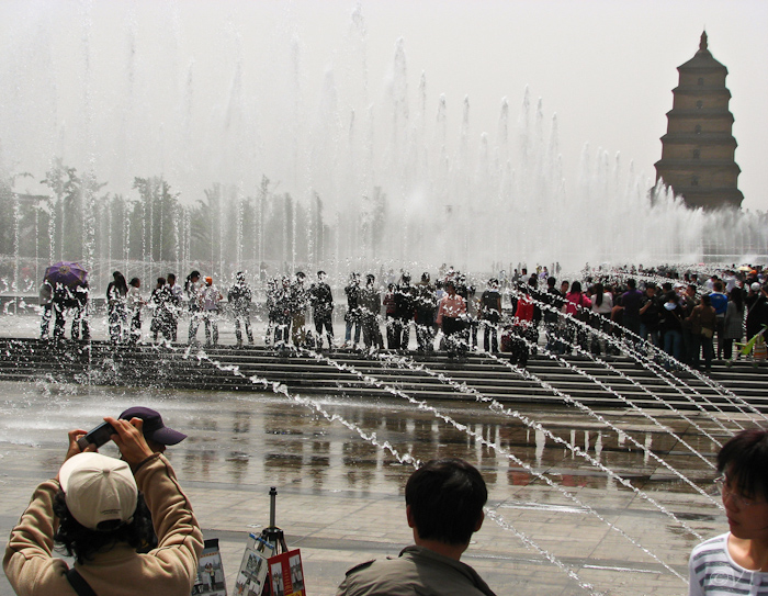 Waterfestijn bij de Grote Gans pagode in Xian