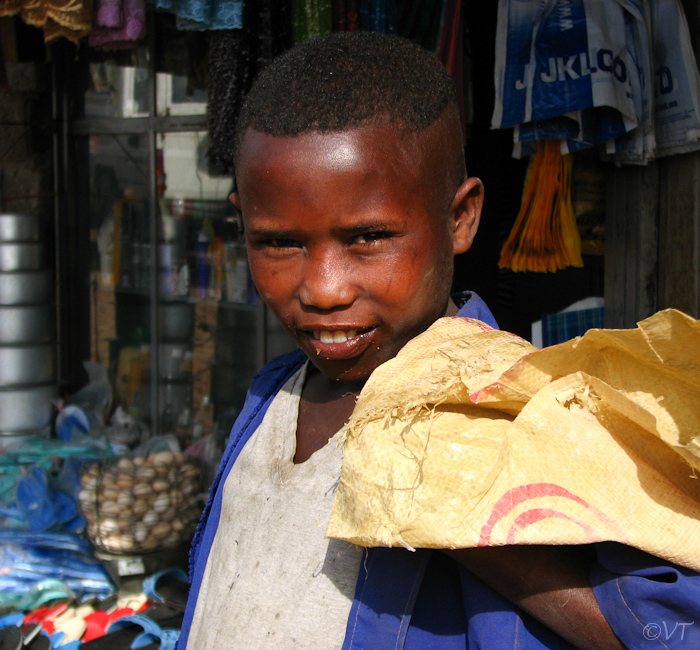 137 Jonge handelaar in Arba Minch