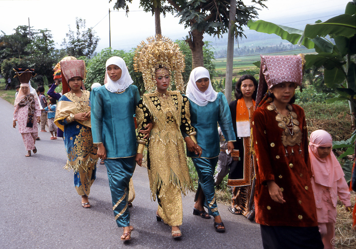 61  moslims en hindustanen leven op Bali naast elkaar