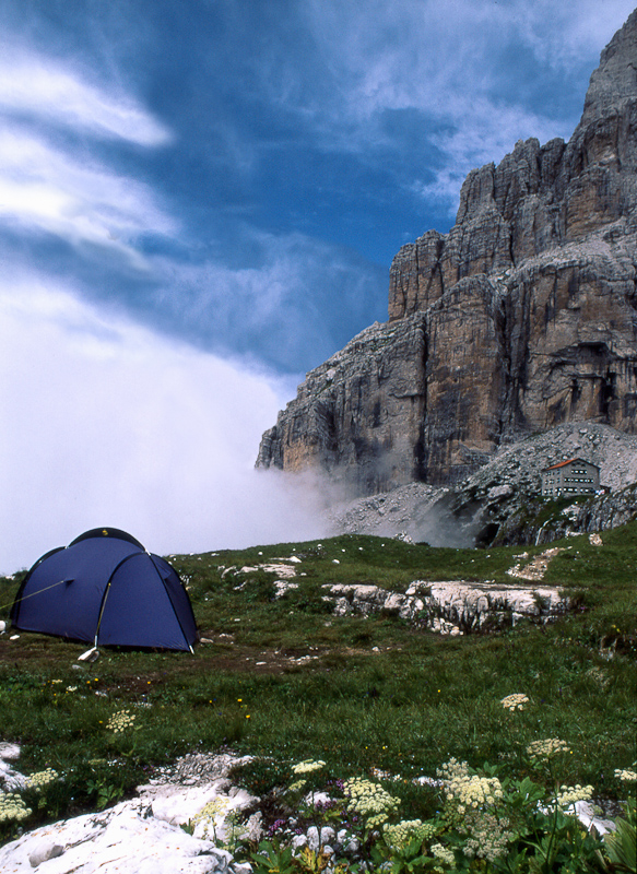 Italië Brenta Dolomieten tent + hut