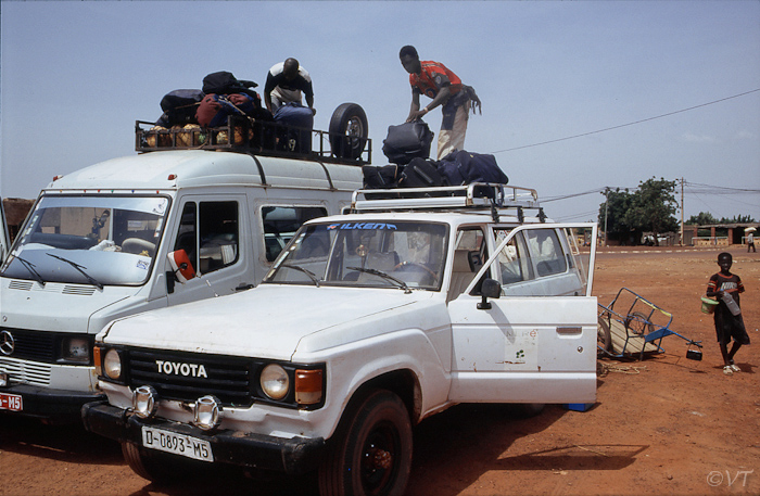 57 Klaarmaken voor de Dogonvallei-vierdaagse trek te voet