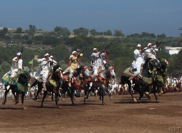 104 Bij de nepcharge ging het er fanatiek aan toe