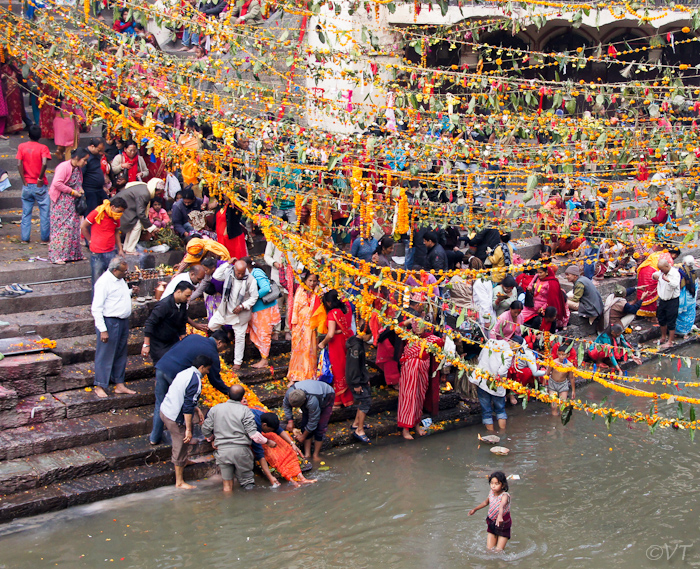15 Crematieplaats bij de Pashupatinath-hindutempel