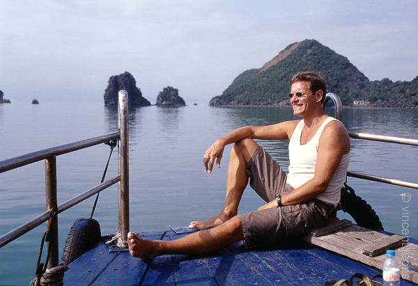 64 Halong Bay